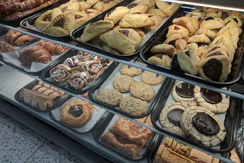 Fresh bakes photo 3